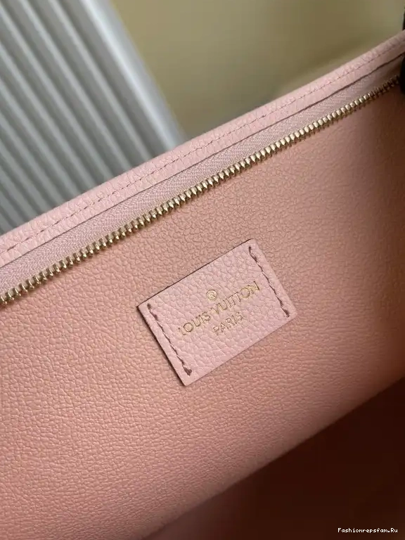 FS CHEAP 26 POUCH LOUIS TOILETRY VUITTON 0620